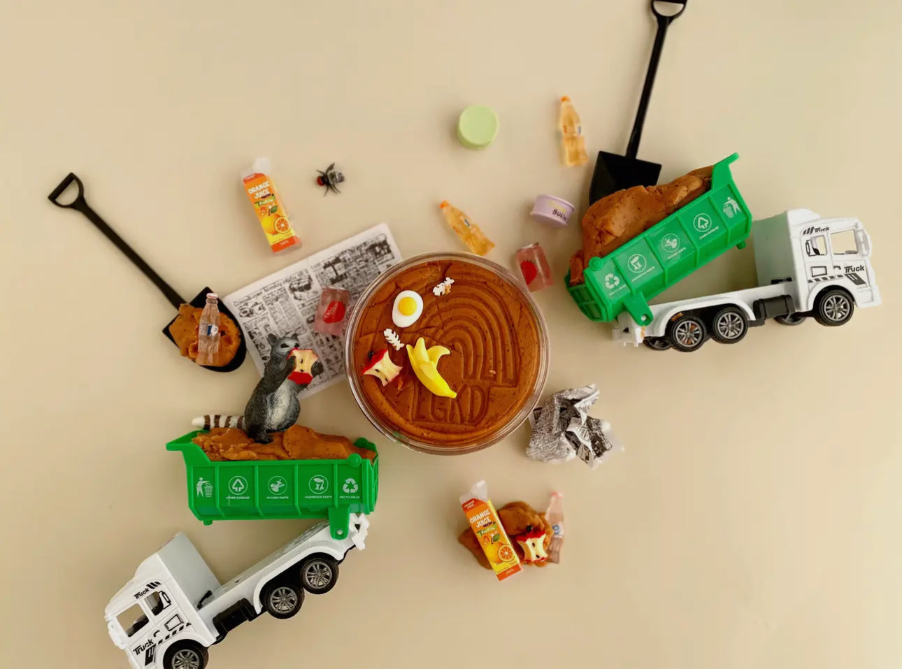 Garbage (Root Beer) Kiddough Play Kit