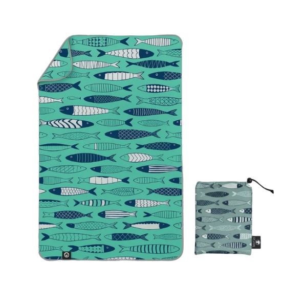 Kids UPF 50+ Beach Towel with hood-Fish School