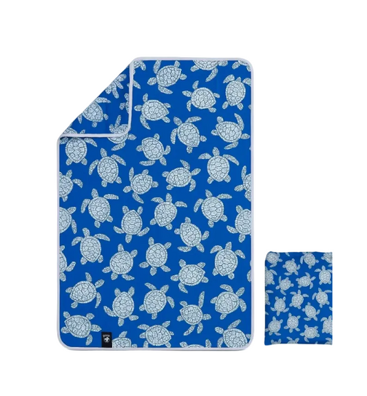 Kids UPF 50+ Beach Towel with hood-Sea Turtles