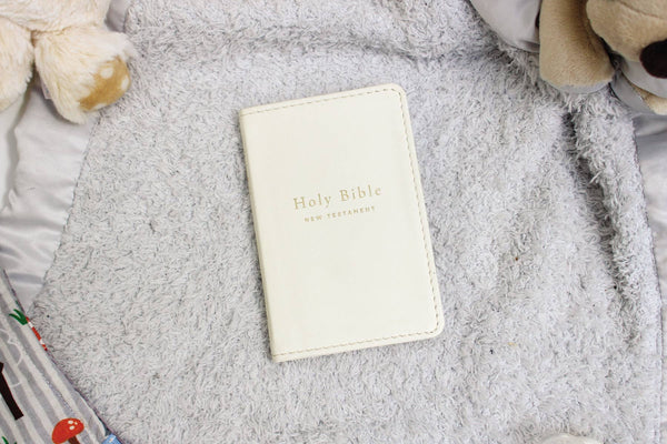 NIV Tiny Testament Bible New Testament Leathersoft White