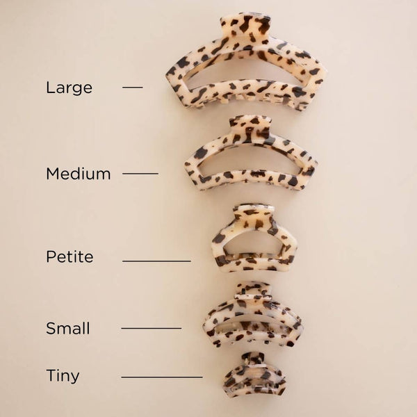 Open | Blonde Tortoise | Petite Claw Clip